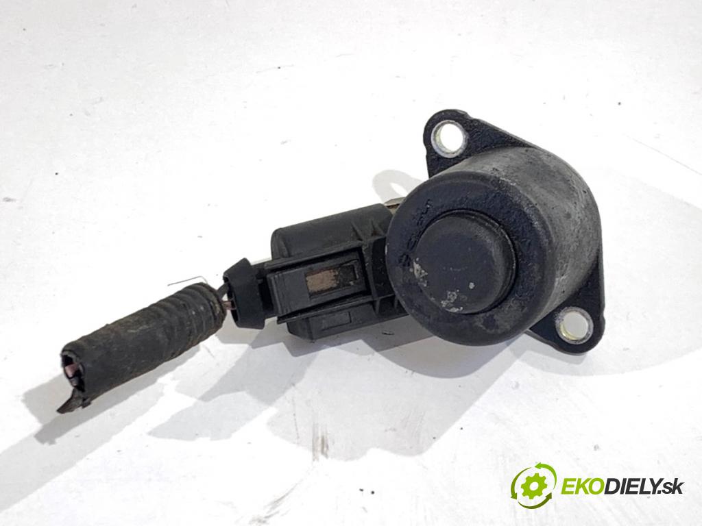 OPEL ANTARA A SUV 2014 135 kW 2.2 CDTi 4x4 2231 Snímač tlaku paliva 28233374 (Snímač)