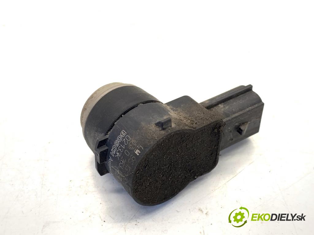 OPEL ANTARA A SUV 2014 135 kW 2.2 CDTi 4x4 2231 Snímač PDC 95131026