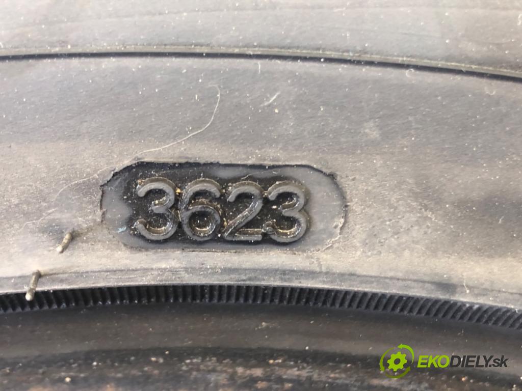 --- ---      PNEUMATIKY: zima 2X 205/55 16" GOODRIDE