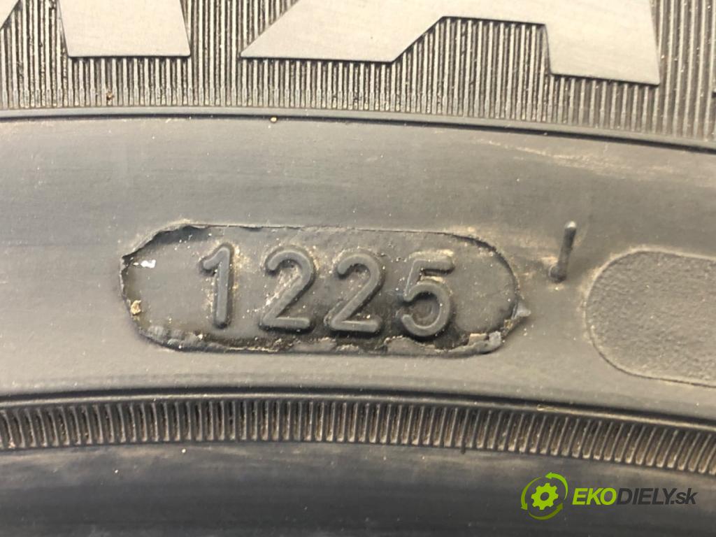 --- --- PNEUMATIKY: zima 2X 205/40 19" FIREMAX: