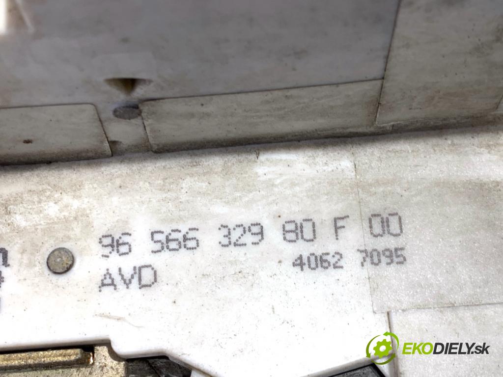 PEUGEOT 407 sedan 2005 100 kW 2.0 HDi 135 (6DRHRH, 6DRHRE, 6DRHRG, 6DRHRJ) 1997 zámok Dvere pravy predný 9656632980