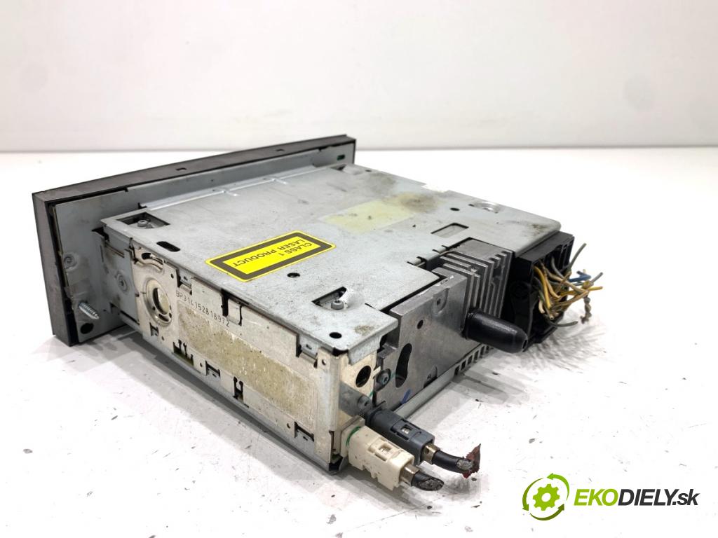 PEUGEOT 407 sedan 2005 100 kW 2.0 HDi 135 (6DRHRH, 6DRHRE, 6DRHRG, 6DRHRJ) 1997 RADIO  (Audio zariadenie)