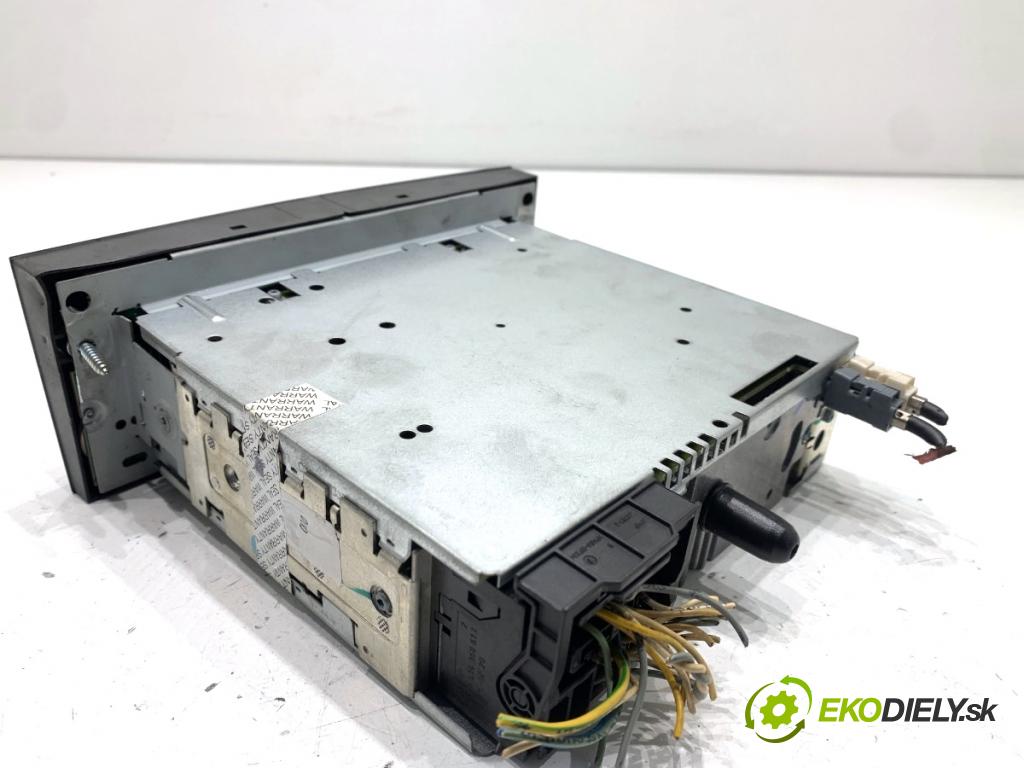 PEUGEOT 407 sedan 2005 100 kW 2.0 HDi 135 (6DRHRH, 6DRHRE, 6DRHRG, 6DRHRJ) 1997 RADIO  (Audio zariadenie)