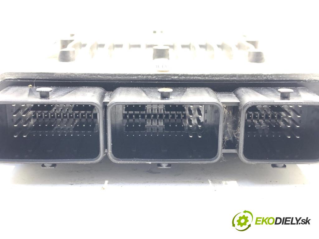 PEUGEOT 407 sedan 2005 100 kW 2.0 HDi 135 (6DRHRH, 6DRHRE, 6DRHRG, 6DRHRJ) 1997 řídící jednotka motora 9655041480 (Řídicí jednotka)