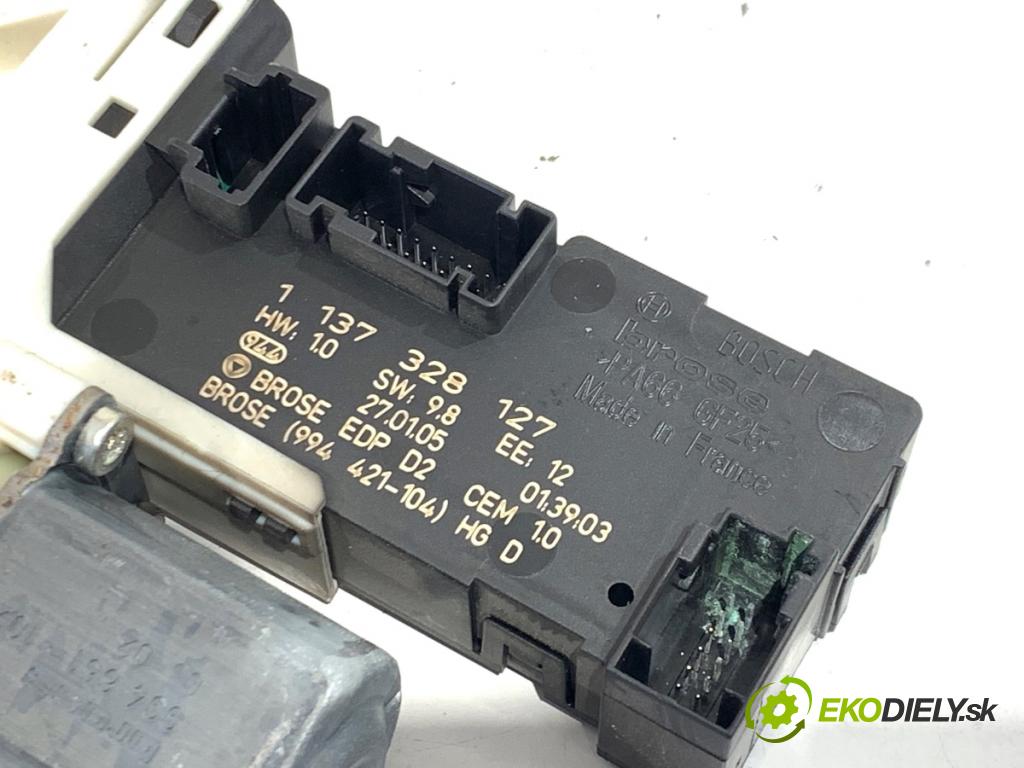 PEUGEOT 407 sedan 2005 100 kW 2.0 HDi 135 (6DRHRH, 6DRHRE, 6DRHRG, 6DRHRJ) 1997 mechanismus okna pravý přední část 0130822201