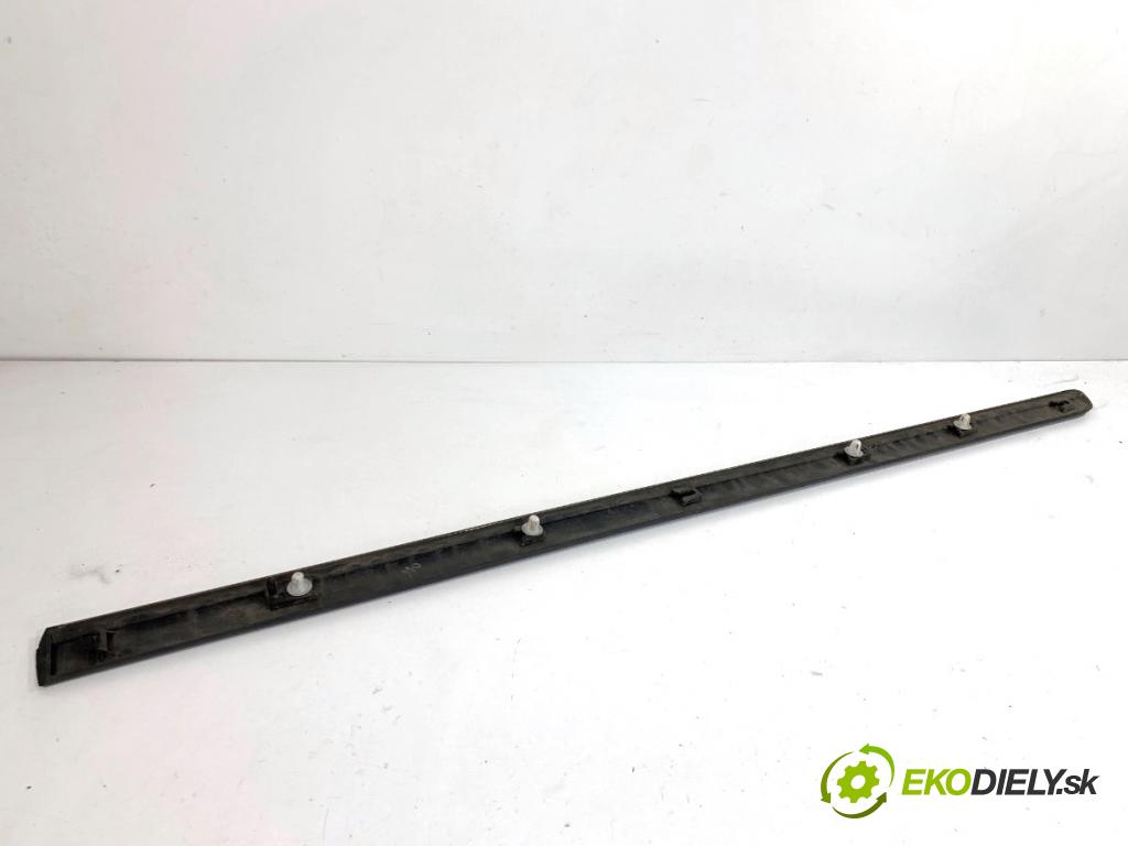 PEUGEOT 407 sedan 2005 100 kW 2.0 HDi 135 (6DRHRH, 6DRHRE, 6DRHRG, 6DRHRJ) 1997 Lišta Dvere ľavy predný 96445550XT