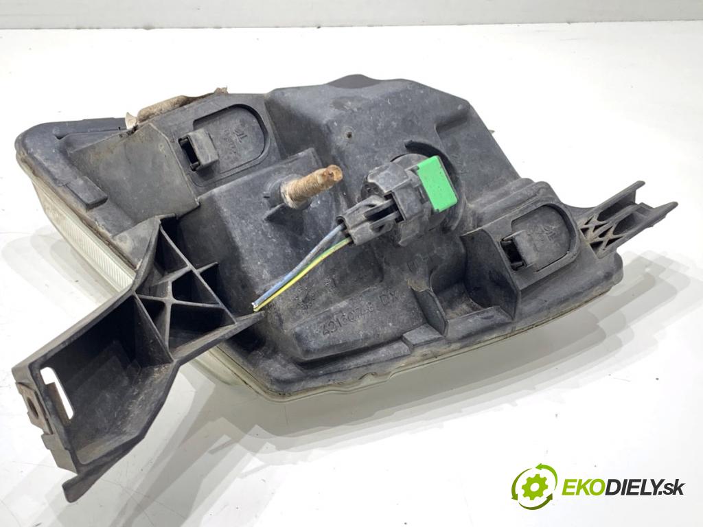 PEUGEOT 407 sedan 2005 100 kW 2.0 HDi 135 (6DRHRH, 6DRHRE, 6DRHRG, 6DRHRJ) 1997 hmlové svetlo, hmlovka pravý přední část 9641945480