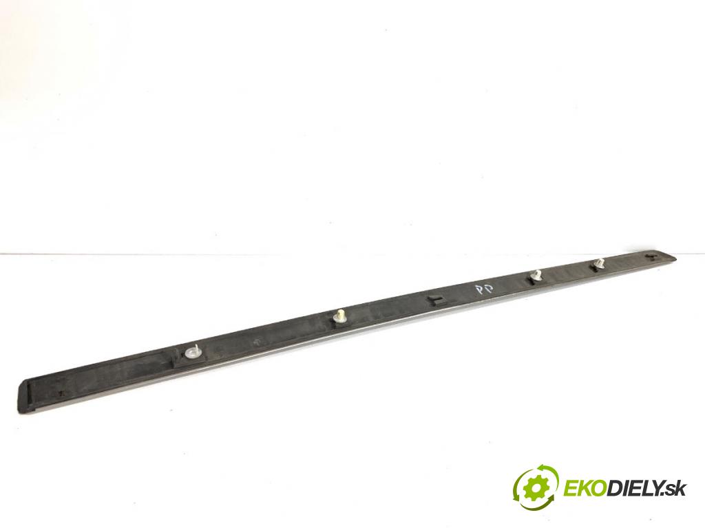 PEUGEOT 407 sedan 2005 100 kW 2.0 HDi 135 (6DRHRH, 6DRHRE, 6DRHRG, 6DRHRJ) 1997 Lišta Dvere pravy predný 96445549XT