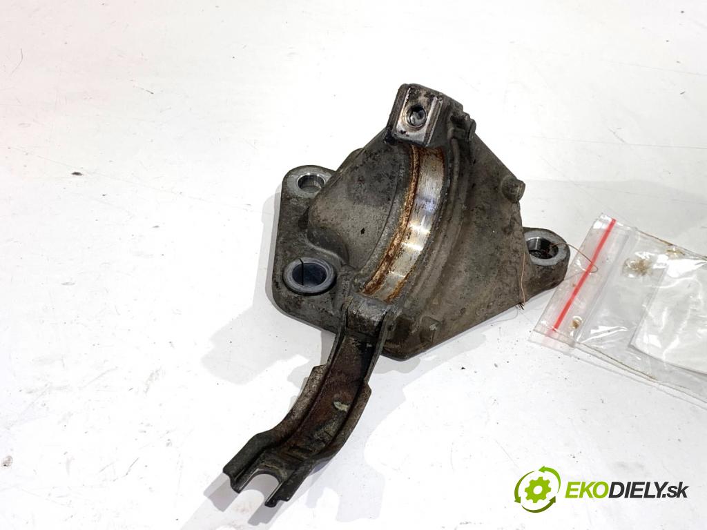 RENAULT GRAND SCENIC III nadwozie wielkoprzestrzenne (MPV) 2010 96 kW 1.4 16V (JZ0F) 1397 podpěra poloos 8200801829