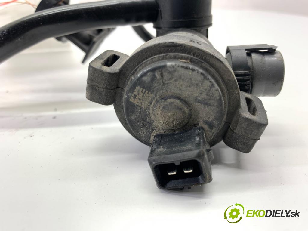 BMW F25 SUV 2016 180 kW xDrive 28 i 1997 Ventil výparníky 7636144