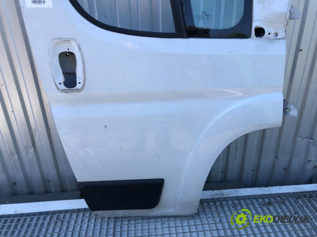 PEUGEOT BOXER II Skrzynia 2022 103 kW 2.2 BlueHDi 140 2179 Dvere pravy predný