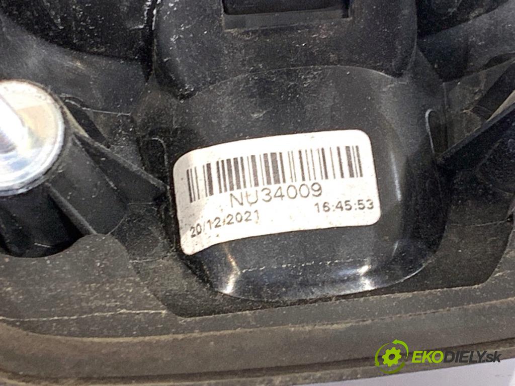 PEUGEOT BOXER II Skrzynia 2022 103 kW 2.2 BlueHDi 140 2179 klika vnejší pravý přední část