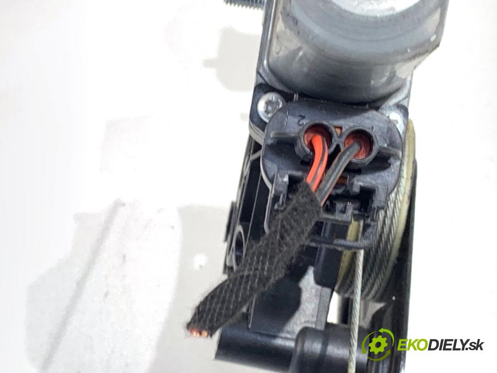 PEUGEOT BOXER II Skrzynia 2022 103 kW 2.2 BlueHDi 140 2179 mechanismus okna levý přední část 1440925180