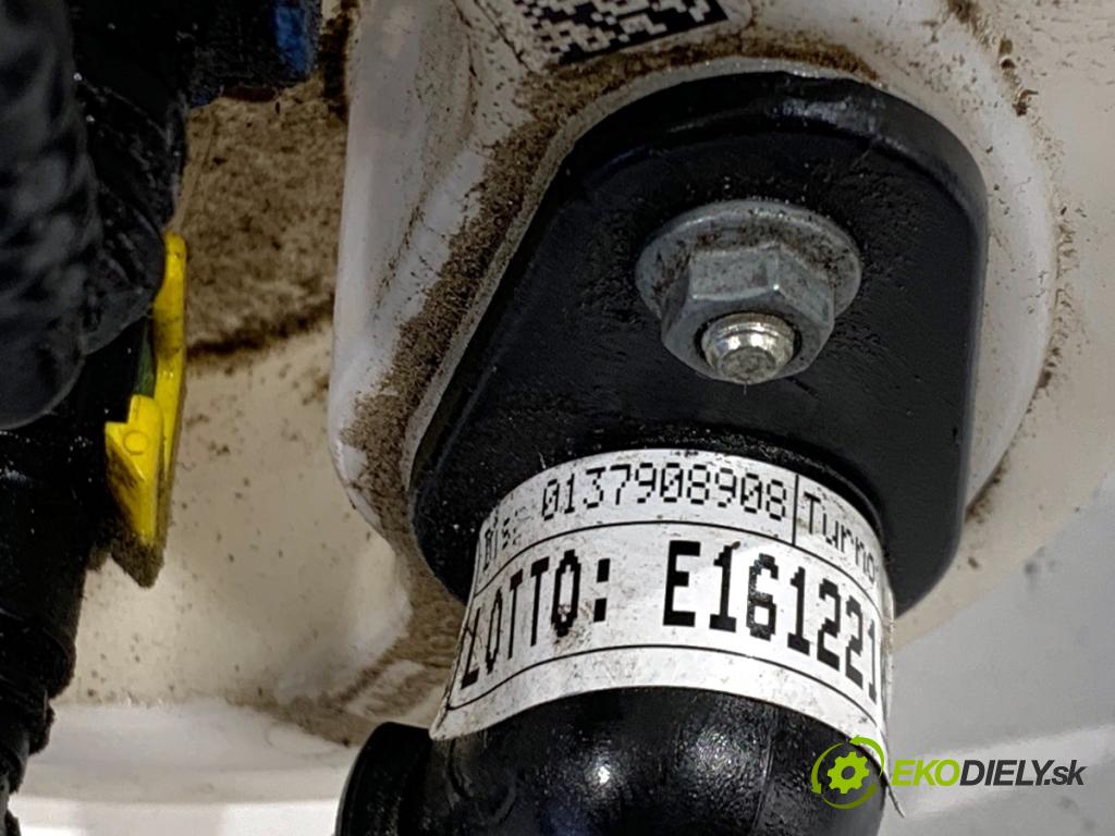 PEUGEOT BOXER II Skrzynia 2022 103 kW 2.2 BlueHDi 140 2179 Pumpa paliva 0137908908