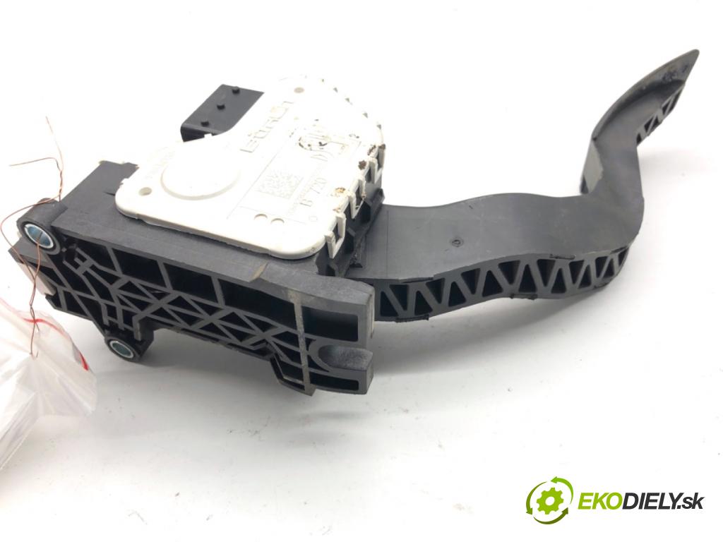 PEUGEOT BOXER II Skrzynia 2022 103 kW 2.2 BlueHDi 140 2179 potenciometr plynového pedálu  (Potenciometr plynového pedálu)