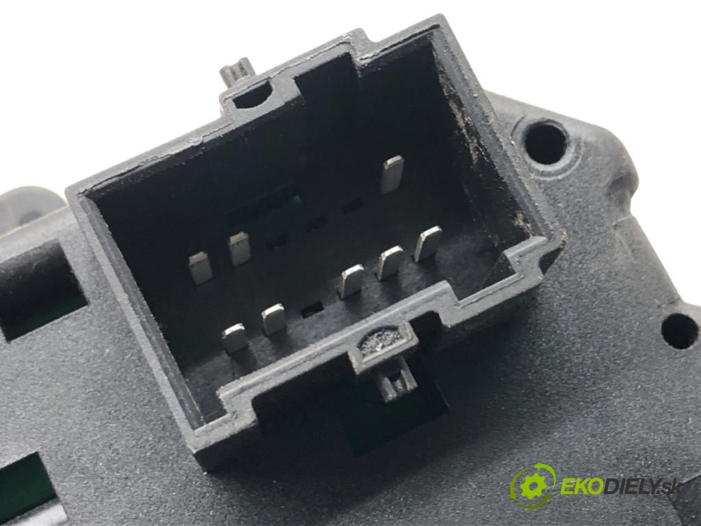 PEUGEOT BOXER II Skrzynia 2022 103 kW 2.2 BlueHDi 140 2179 přepínač kombinovaný 07357564830 (Páčky pod volantem)