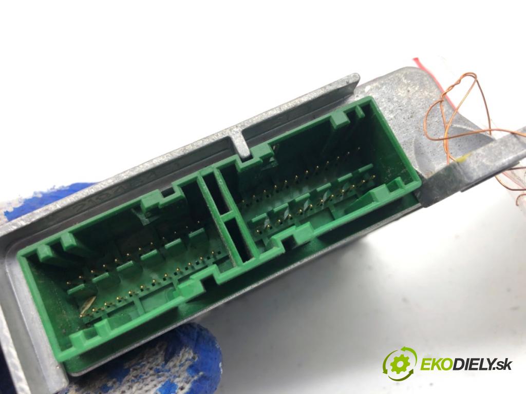 PEUGEOT BOXER II Skrzynia 2022 103 kW 2.2 BlueHDi 140 2179 senzor airbag 00046859297 (Snímač)