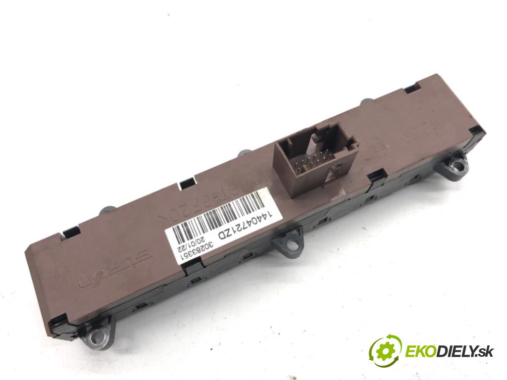 PEUGEOT BOXER II Skrzynia 2022 103 kW 2.2 BlueHDi 140 2179 Spínač svetiel výstražných (núdzových) 14404721ZD (Prepínacie páčky pod volantom)