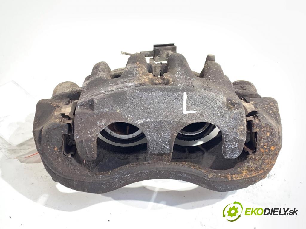 PEUGEOT BOXER II Skrzynia 2022 103 kW 2.2 BlueHDi 140 2179 brzdič třmen levý přední část 