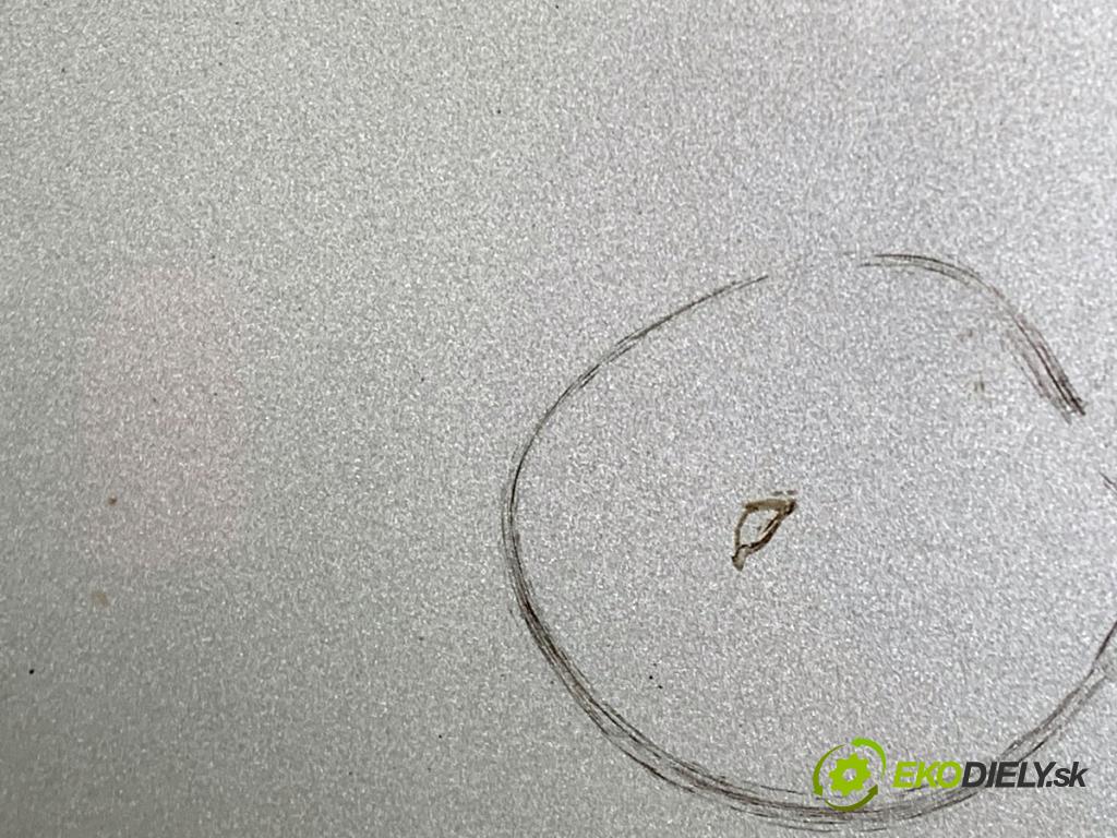 CITROEN C5 II Kombi 2004 80 kW 1.6 HDi (RE8HZB) 1560 dveře pravý zadní část