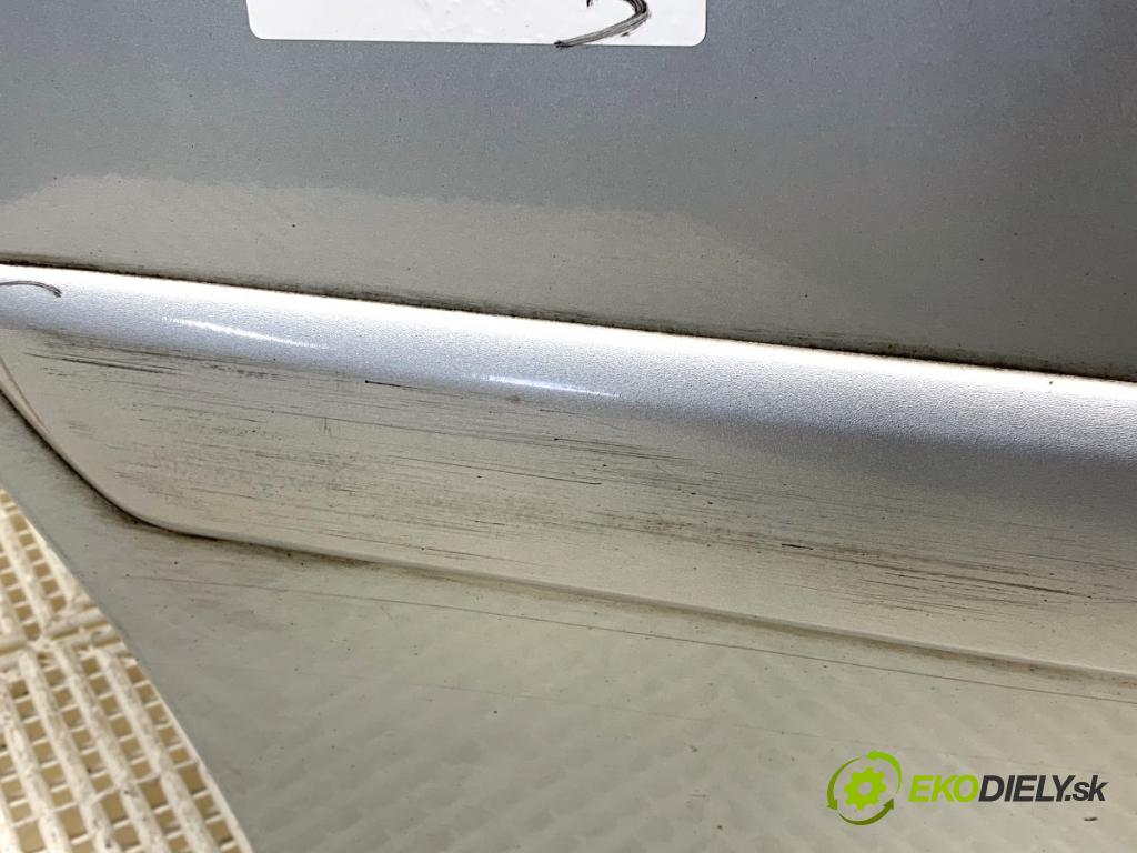 CITROEN C5 II Kombi 2004 80 kW 1.6 HDi (RE8HZB) 1560 dveře pravý zadní část