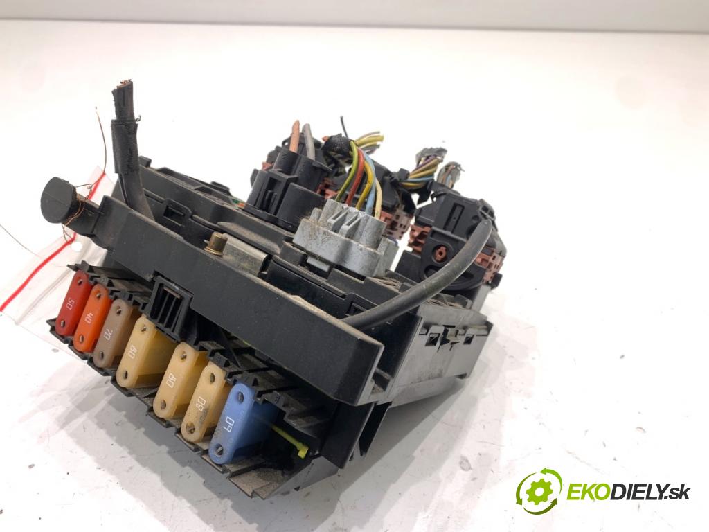 PEUGEOT 407 sedan 2005 100 kW 2.0 HDi 135 (6DRHRH, 6DRHRE, 6DRHRG, 6DRHRJ) 1997 modul BSM 9656086080 (Řídící jednotka ostatní)