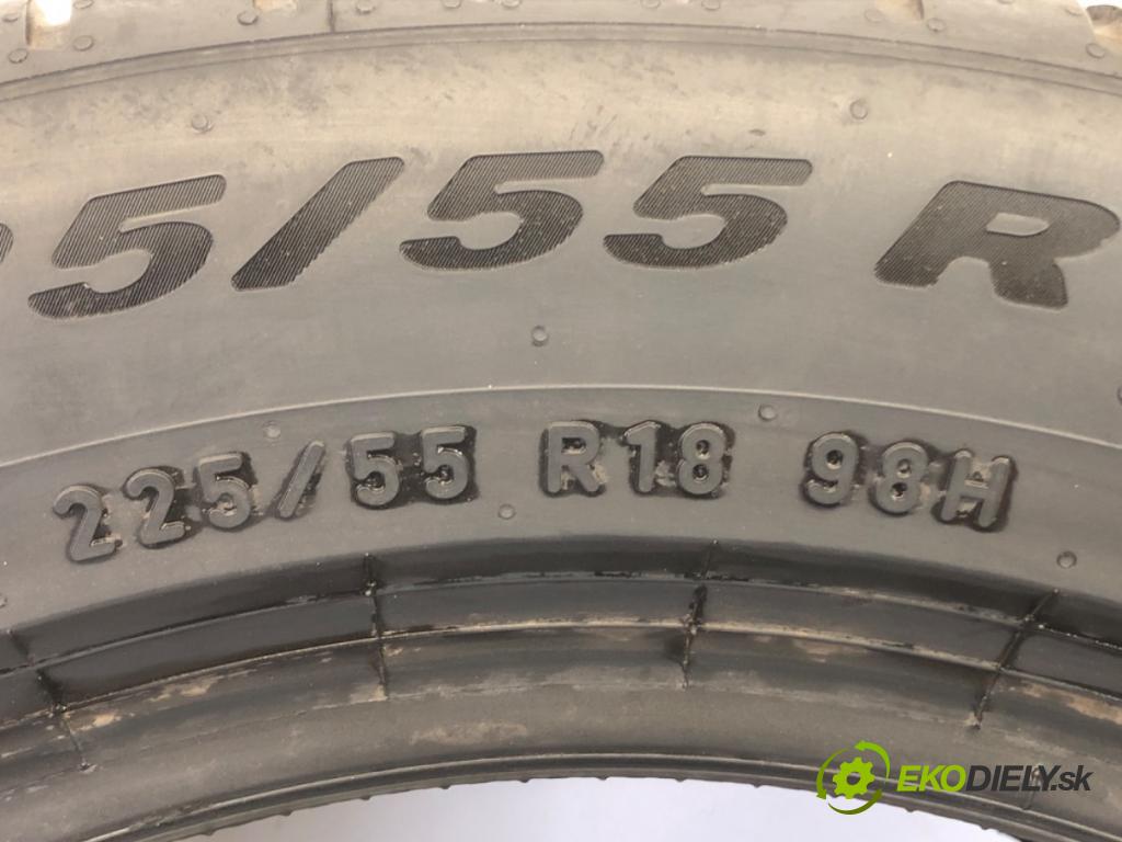 --- --- PNEUMATIKA: 2X 225/55 18" PIRELLI
