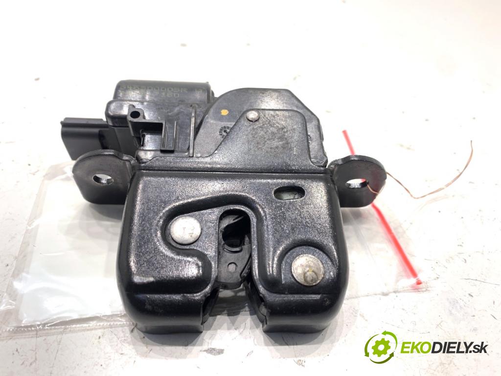 RENAULT MEGANE III liftback 2009 74 kW 1.6 16V (BZ0H) 1598 zámok dverí zad 846300003R