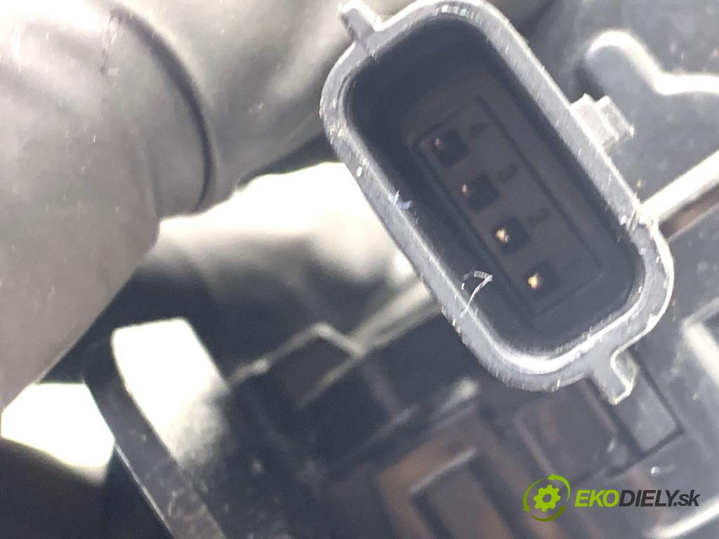 RENAULT MEGANE III liftback 2009 74 kW 1.6 16V (BZ0H) 1598 zámok dverí zad 846300003R