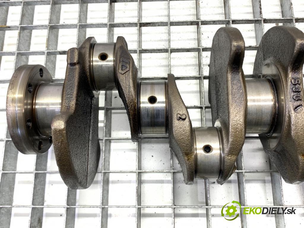 RENAULT MEGANE III liftback 2009 74 kW 1.6 16V (BZ0H) 1598 Kardaň, hriadeľ KLIKA: K4M848 (Blok motora ostatné)