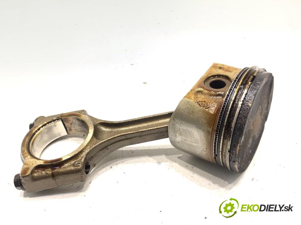 RENAULT MEGANE III liftback 2009 74 kW 1.6 16V (BZ0H) 1598 PÍST: ojnice K4M848 (Píst)