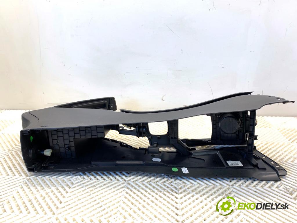 RENAULT MEGANE III liftback 2009 74 kW 1.6 16V (BZ0H) 1598 Tunel stredový opierka 969100026R