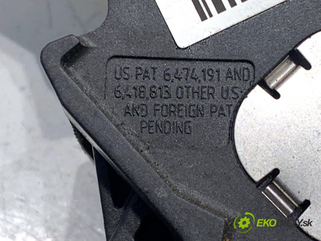 RENAULT MEGANE III liftback 2009 74 kW 1.6 16V (BZ0H) 1598 Potenciometer plynu 180020023R (Potenciometer plynového pedálu)