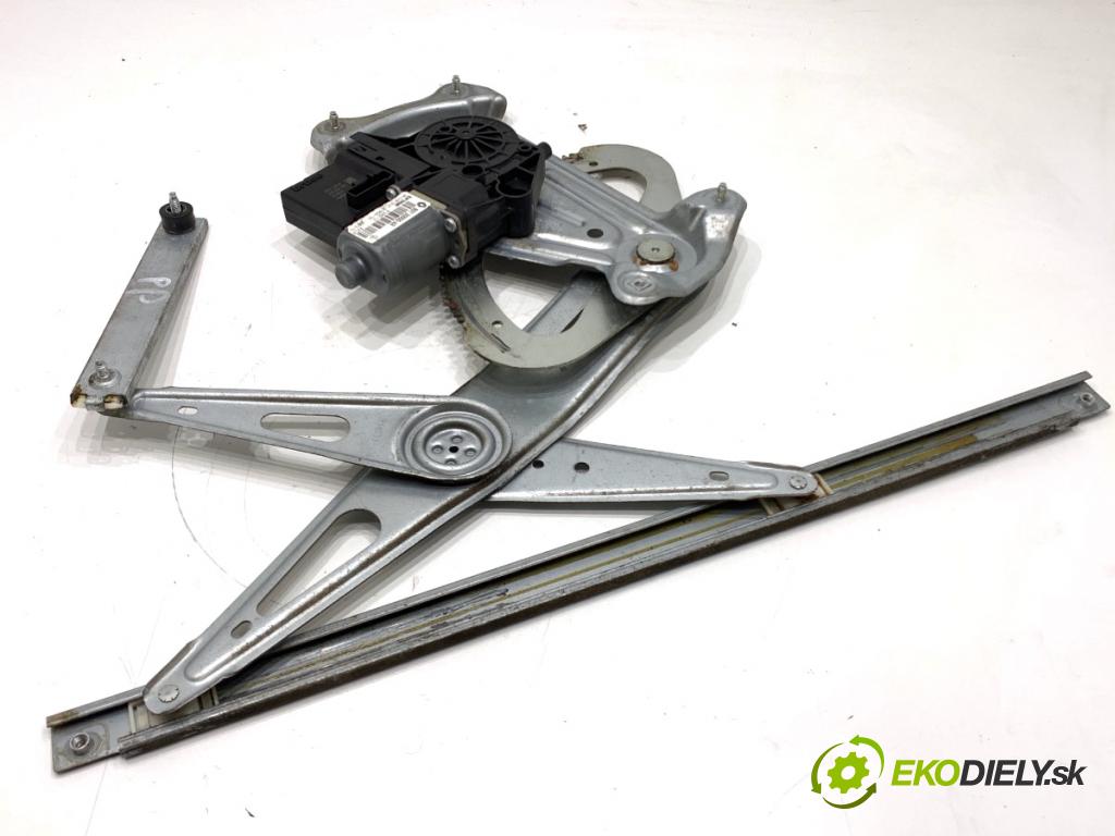 RENAULT MEGANE III liftback 2009 74 kW 1.6 16V (BZ0H) 1598 Mechanizmus okna pravy predný 807300004R