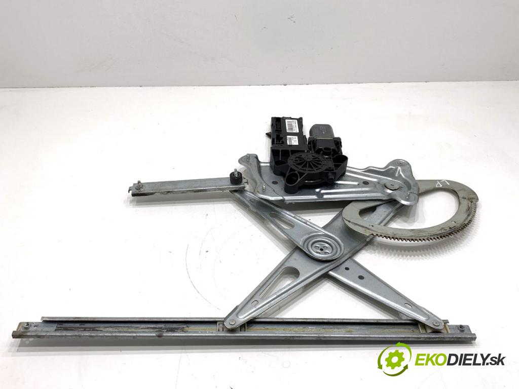 RENAULT MEGANE III liftback 2009 74 kW 1.6 16V (BZ0H) 1598 mechanismus okna levý přední část 968431-100