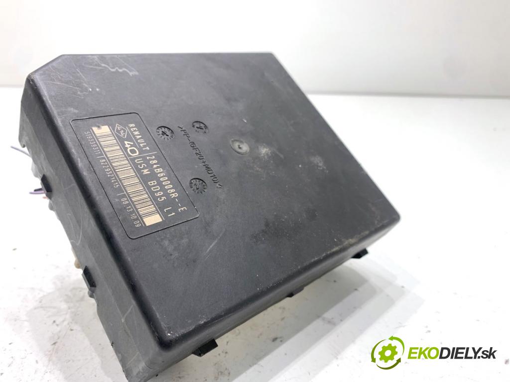 RENAULT MEGANE III liftback 2009 74 kW 1.6 16V (BZ0H) 1598 Modul USM 284B60008R (Riadiaca jednotka ostatné)