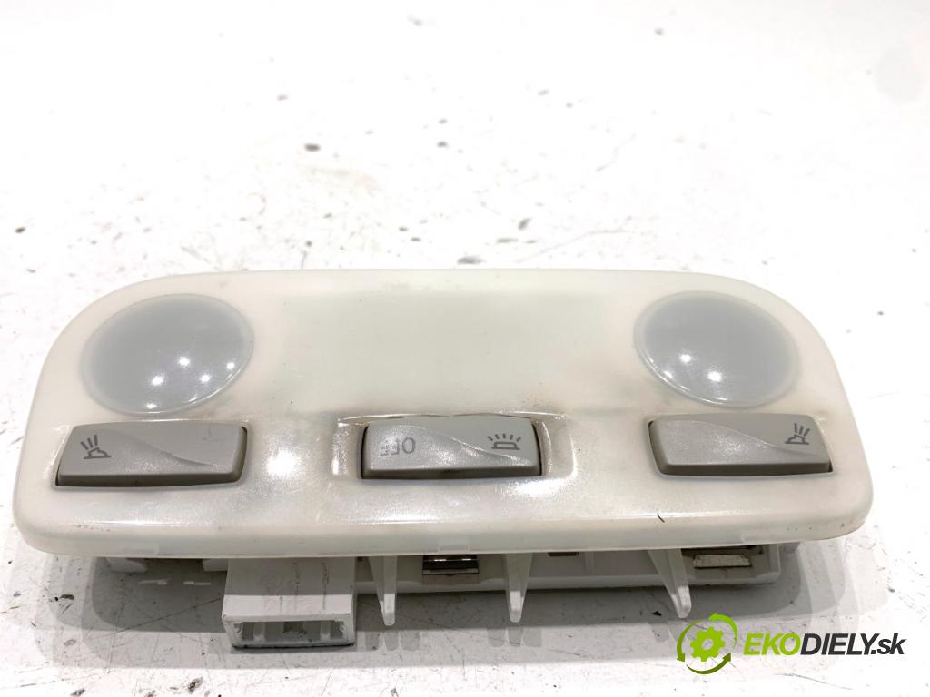 RENAULT MEGANE III liftback 2009 74 kW 1.6 16V (BZ0H) 1598 Svetlo stropné 264300008R