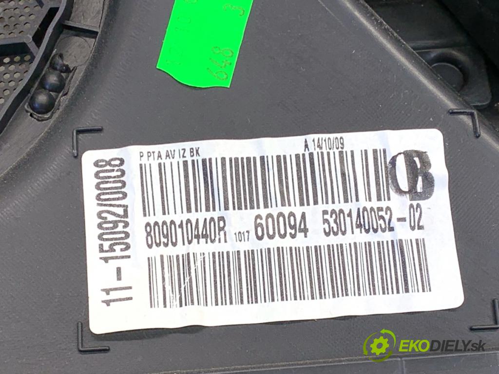 RENAULT MEGANE III liftback 2009 74 kW 1.6 16V (BZ0H) 1598 čalúnenie Dvere ľavy predný