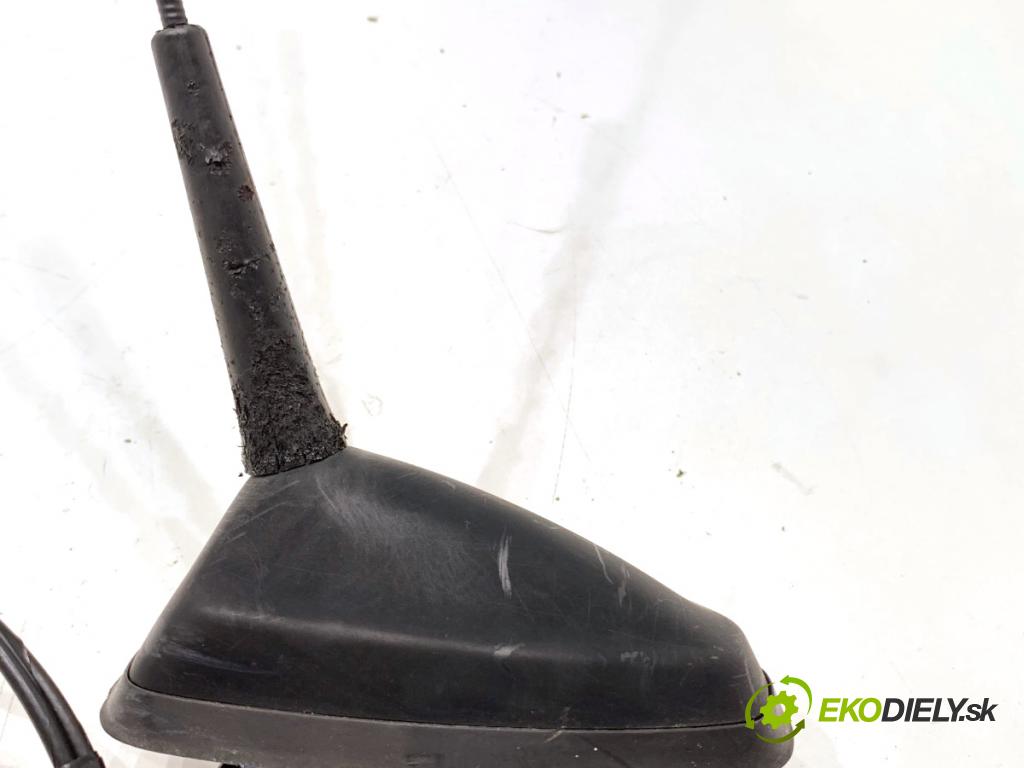 RENAULT MEGANE III liftback 2009 74 kW 1.6 16V (BZ0H) 1598 ANTENA 282160004R