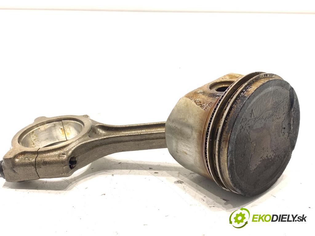 RENAULT MEGANE III liftback 2009 74 kW 1.6 16V (BZ0H) 1598 PÍST: ojnice K4M848 (Píst)