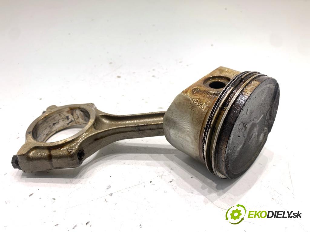 RENAULT MEGANE III liftback 2009 74 kW 1.6 16V (BZ0H) 1598 PÍST: ojnice K4M848 (Píst)