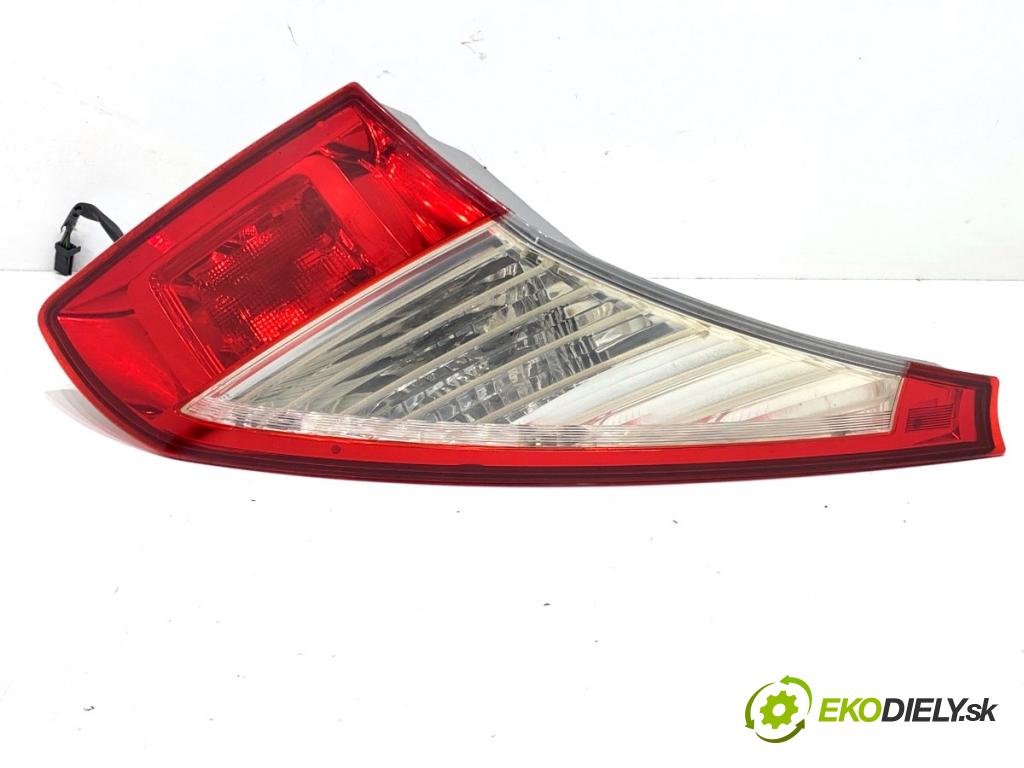 RENAULT MEGANE III liftback 2009 74 kW 1.6 16V (BZ0H) 1598 Svetlo zad ľavá strana vnútorná 265550009R (Kľučka dverí ostatné)