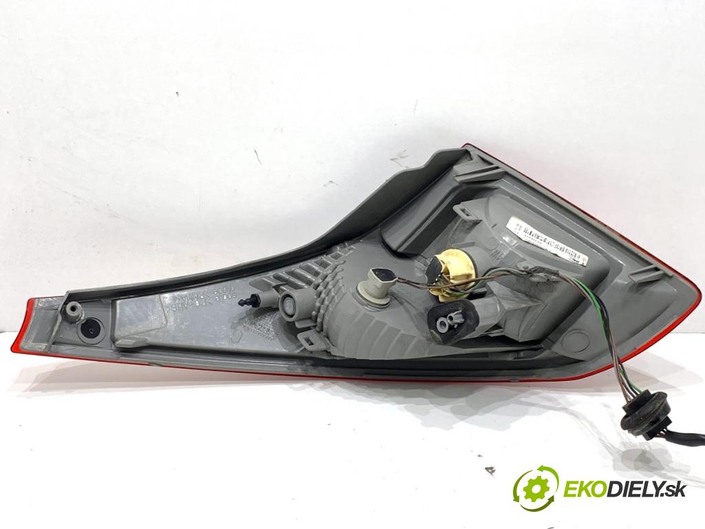 RENAULT MEGANE III liftback 2009 74 kW 1.6 16V (BZ0H) 1598 Svetlo zad ľavá strana vnútorná 265550009R (Kľučka dverí ostatné)