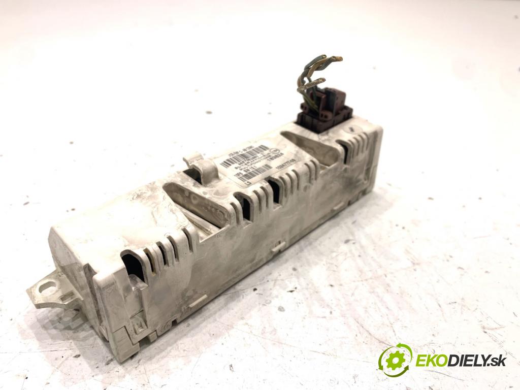 CITROEN C4 I liftback 2005 100 kW 2.0 HDi 1997 Displej 9657882880 (Přístrojová deska)