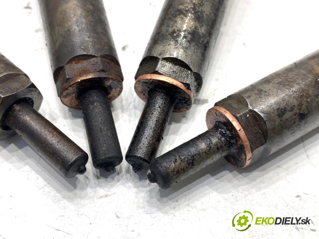 CITROEN C4 I liftback 2005 100 kW 2.0 HDi 1997 Vstrekovacie ventily 9657144580