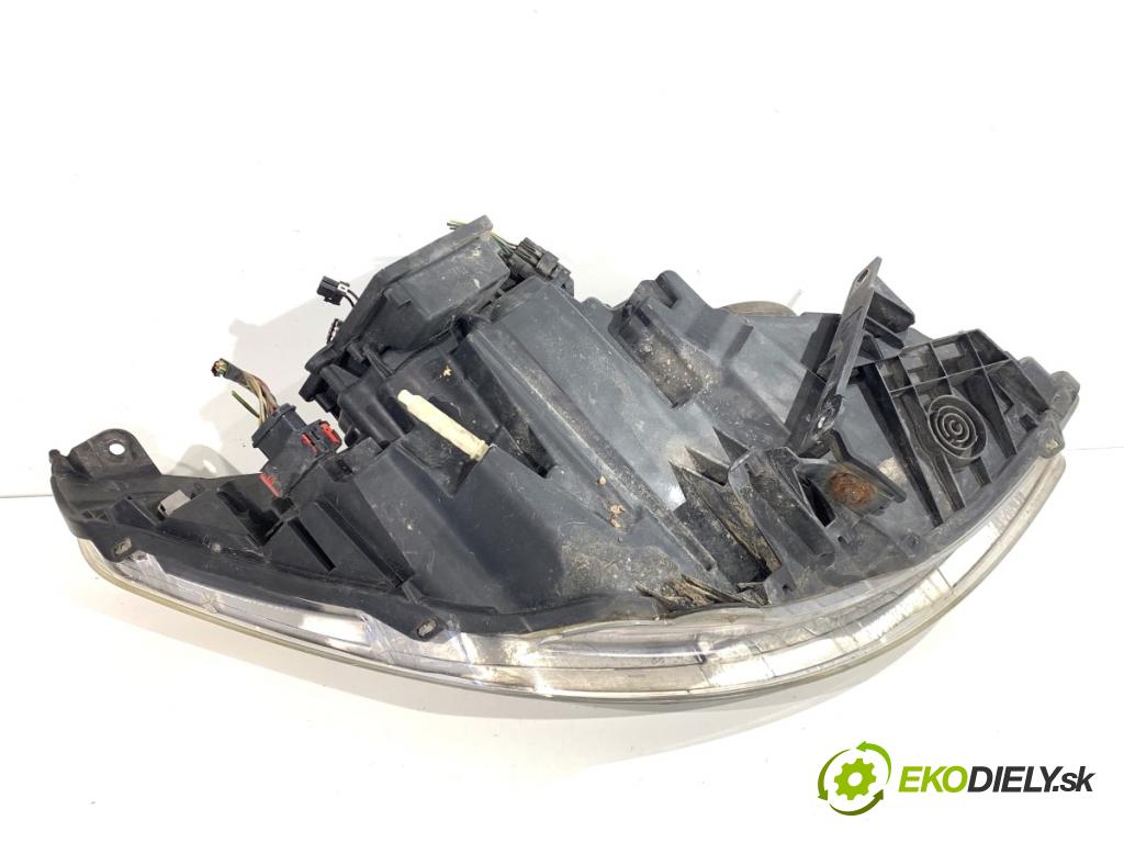 CITROEN C4 I liftback 2005 100 kW 2.0 HDi 1997 světlomet levý přední část XENON 9646894380