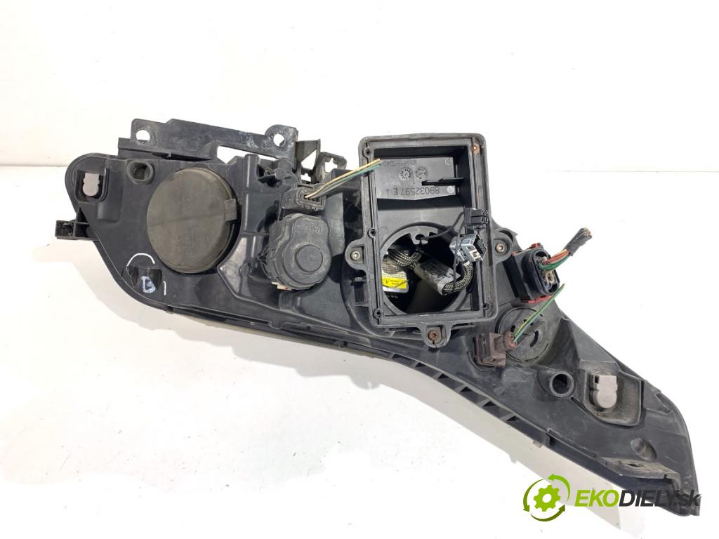 CITROEN C4 I liftback 2005 100 kW 2.0 HDi 1997 světlomet levý přední část XENON 9646894380