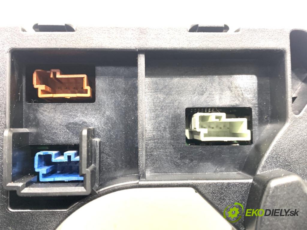 CITROEN C4 I liftback 2005 100 kW 2.0 HDi 1997 Prepínač kombinovaný 345657356 (Prepínacie páčky pod volantom)