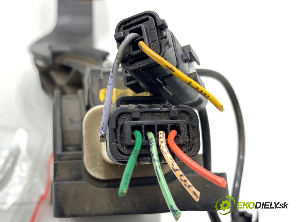 CITROEN C4 I liftback 2005 100 kW 2.0 HDi 1997 potenciometr plynového pedálu F00C3E2429 (Potenciometr plynového pedálu)