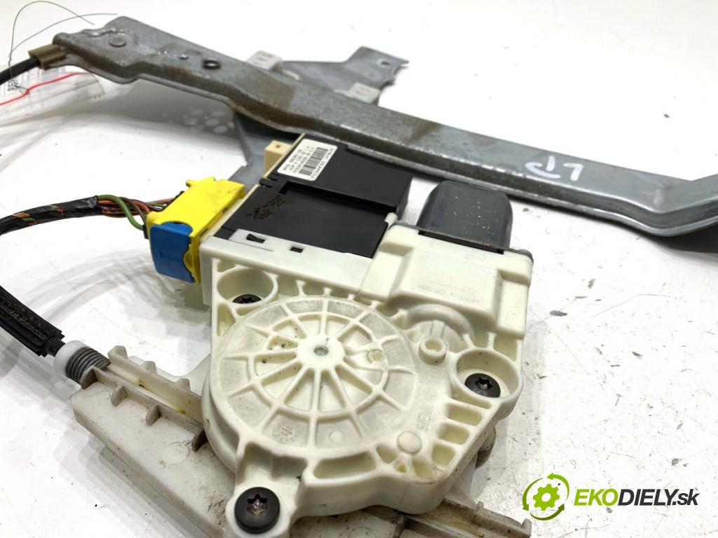 CITROEN C4 I liftback 2005 100 kW 2.0 HDi 1997 mechanismus okna levý přední část 996385-102